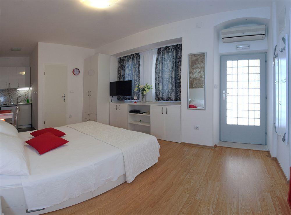 Cro Jet Set Apartments Split Exteriér fotografie