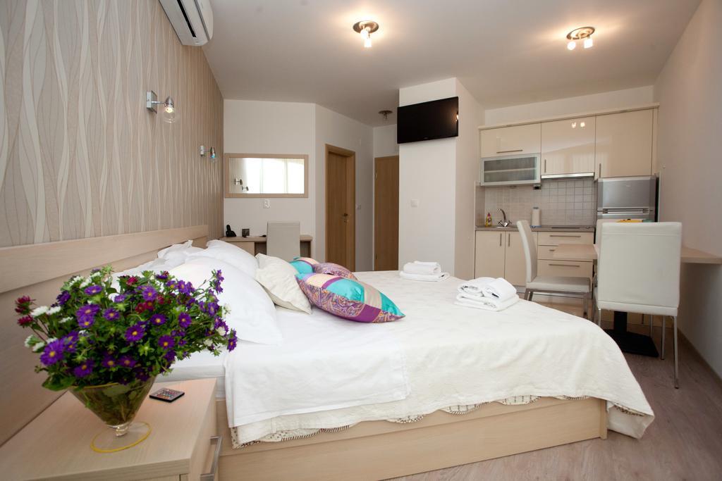 Cro Jet Set Apartments Split Exteriér fotografie