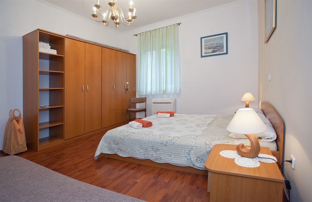 Cro Jet Set Apartments Split Exteriér fotografie